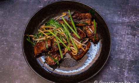  Huo Guo! En kinesisk grytunder med flammande smak och bubblande nöjen.