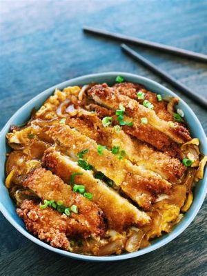  Katsudon – En Smakrik Blandning av Krispig Fritering och Umami-Rikt Buljong!